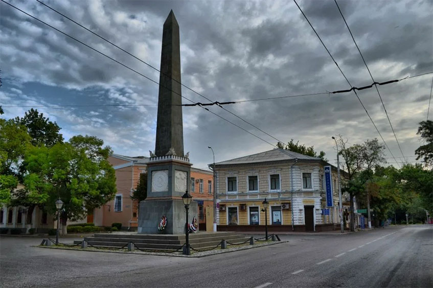 Места в Симферополе (15 фото)